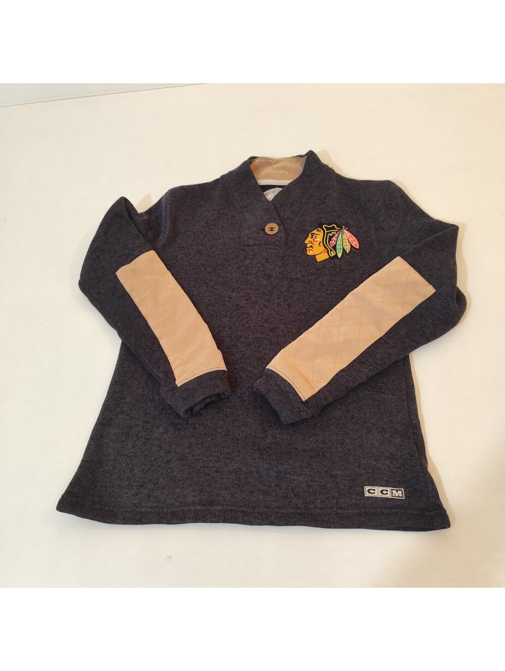 Chicago Blackhawks Sweater Women's Small Gray NHL Hockey Pullover Long Sleeve